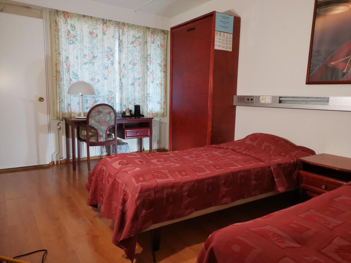 Hotel Cikada Мариехамн Екстериор снимка