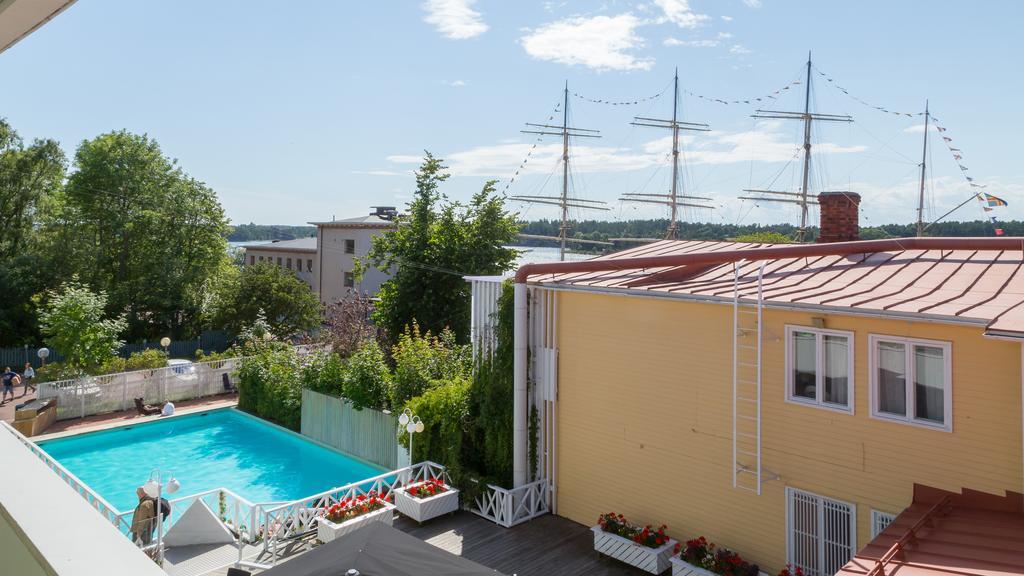 Hotel Cikada Мариехамн Екстериор снимка
