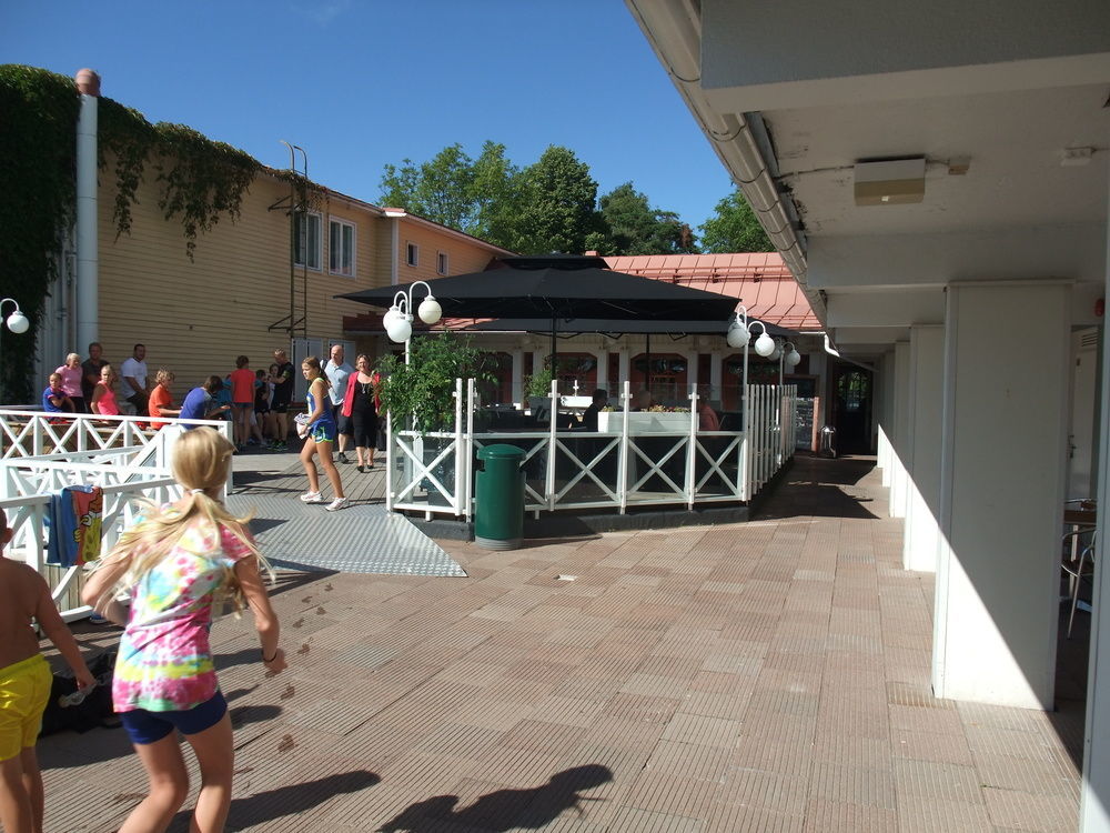 Hotel Cikada Мариехамн Екстериор снимка